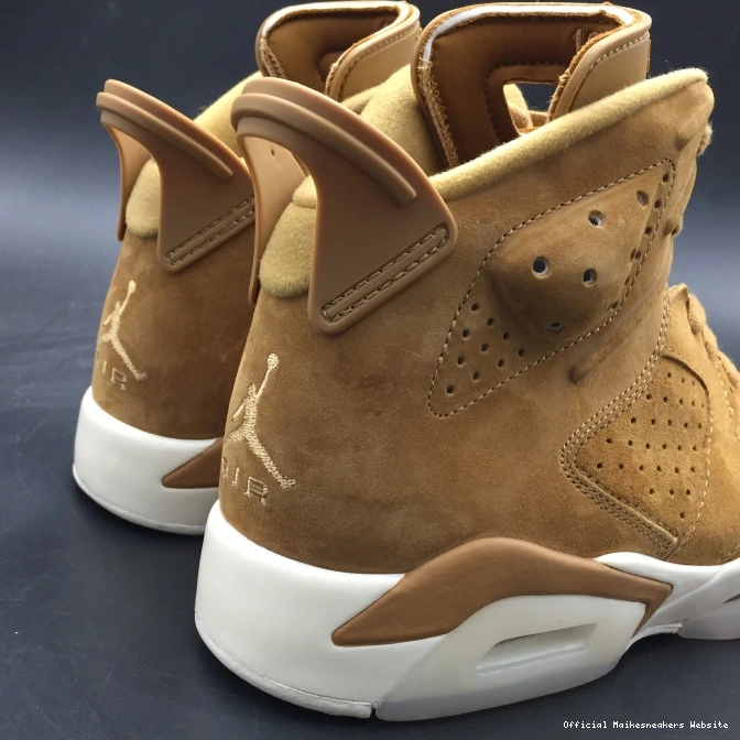 Official Maikesneakers Air Retro 